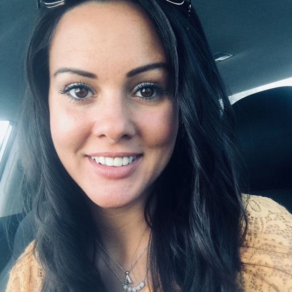 Meet your Posher, Ashley - Picture 1 of 1